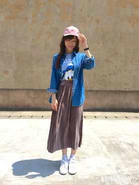 「plain-me（プレインミー）のアイテム（トップス）」を使った、Denïseさん（レディース・165cm）の春コーディネート