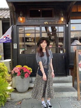 「アイテム（デジタル腕時計、ピンク系）」を使った、Denïseさん（レディース・165cm）の春コーディネート