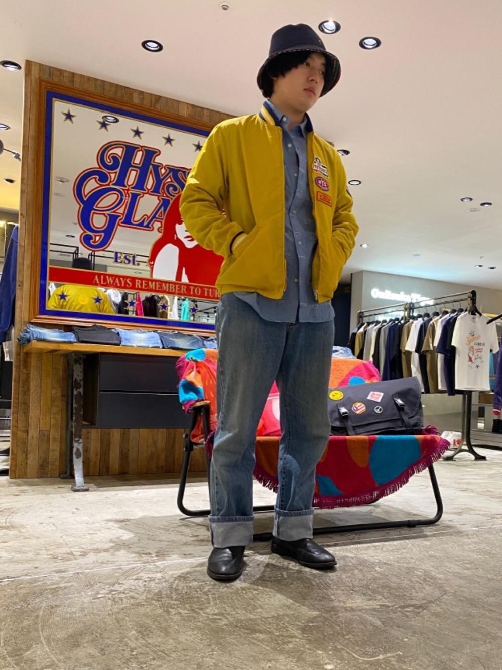 「Hysteric Glamour、春コーデ、ヒステリックグラマー、アメカジコーデ」｜「HYSTERIC GLAMOURのCIRCLE GIRL DOTジャガードワーク（シャツ/ブラウス、ブルー系）」を使った、hyshmt07さん（メンズ・174cm）の春コーディネートの1枚目の写真