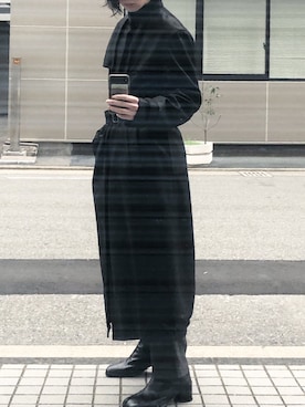「JIL SANDER（ジルサンダー）のアイテム（トレンチコート）」を使った、Daisuke Fujitaさん（メンズ・180cm）の冬コーディネート
