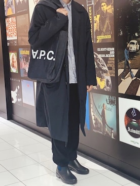 「NEW BALANCE（ニューバランス）のアイテム（ステンカラーコート）」を使った、NAAさん（メンズ・175cm）の秋コーディネート