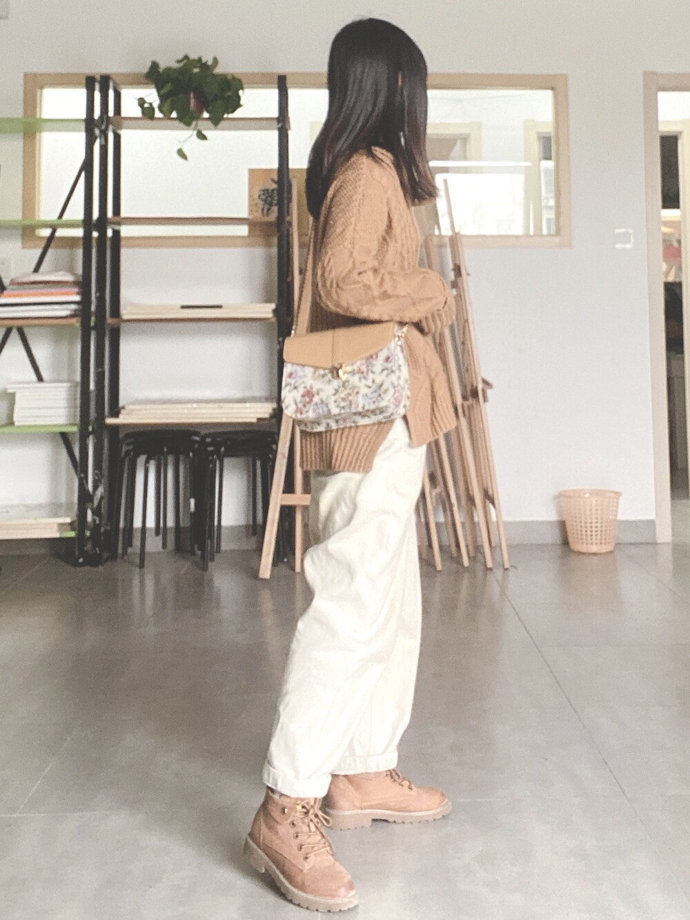 「INGNI、WEGO」｜「INGNIのケーブルワイドスリーブオフタートル/ニット-2016ＡＷ-（ニット/セーター、イエロー系）」を使った、momokooさん（レディース・155cm）の秋コーディネートの1枚目の写真