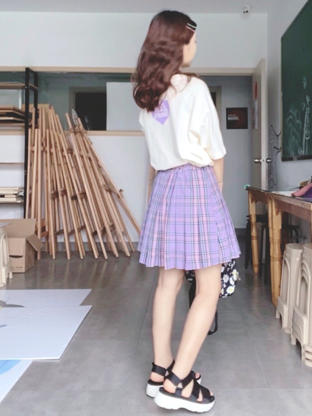 「夏、ootd、Pull&Bear、WEGO、E hyphen world gallary」｜「PULL&BEARのアイテム（Tシャツ/カットソー、ホワイト系）」を使った、momokooさん（レディース・155cm）の夏コーディネートの1枚目の写真