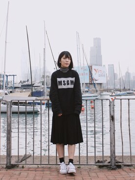 「MSGM（エムエスジーエム）のアイテム（スウェット）」を使った、howaiyanさん（レディース・164cm）の春コーディネート