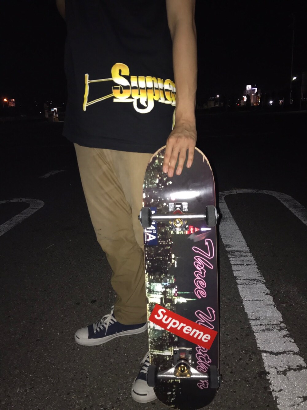 「Supreme のアイテム（Tシャツ/カットソー、ブラック系）」を使った、SHOさん（メンズ・177cm）の夏コーディネートの1枚目の写真