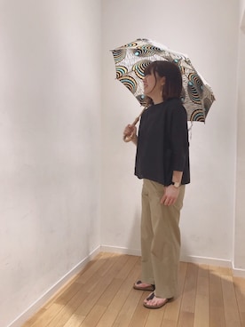 「アイテム（長傘）」を使った、ナカヤさん（レディース・160cm）の春コーディネート