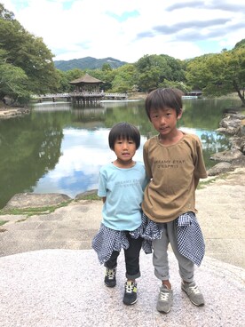 「NEW BALANCE（ニューバランス）の◆new balance KV996（スニーカー）」を使った、ようひなさん（キッズ・127cm）の夏コーディネート