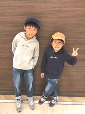 「URBAN RESEARCH DOORS（アーバンリサーチドアーズ）のアイテム（パーカー）」を使った、ようひなさん（キッズ・127cm）の秋コーディネート