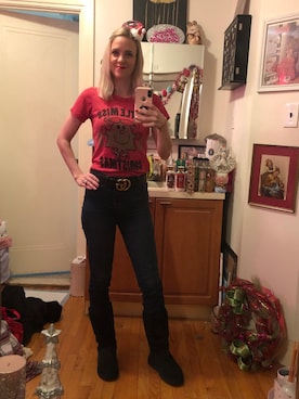 「J BRAND（ジェイブランド）のアイテム（デニムパンツ）」を使った、Kimさん（レディース・168cm）の冬コーディネート