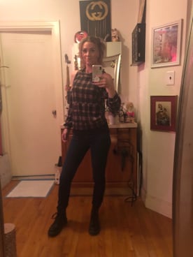 「J BRAND（ジェイブランド）のアイテム（デニムパンツ）」を使った、Kimさん（レディース・168cm）の冬コーディネート