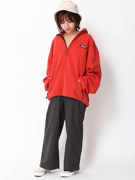 「JERZEES（ジャージーズ）のアイテム」を使った、i　n　eさん（レディース・156cm）の秋コーディネート