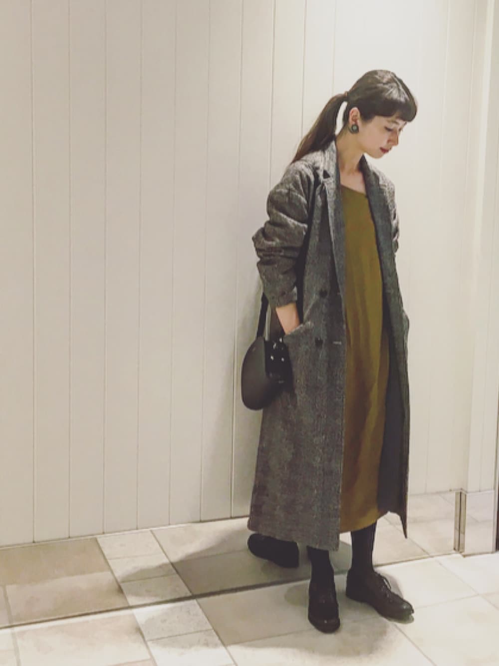 Kazumi｜Sunny cloudsのチェスターコートを使ったコーディネート - WEAR 