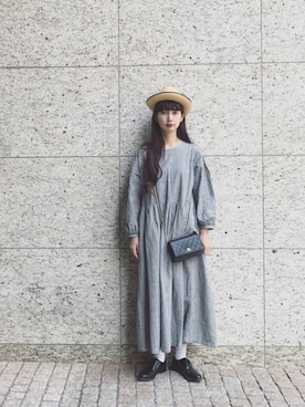 「FALKE（ファルケ）のアイテム」を使った、Kazumiさん（レディース・165cm）の春コーディネート