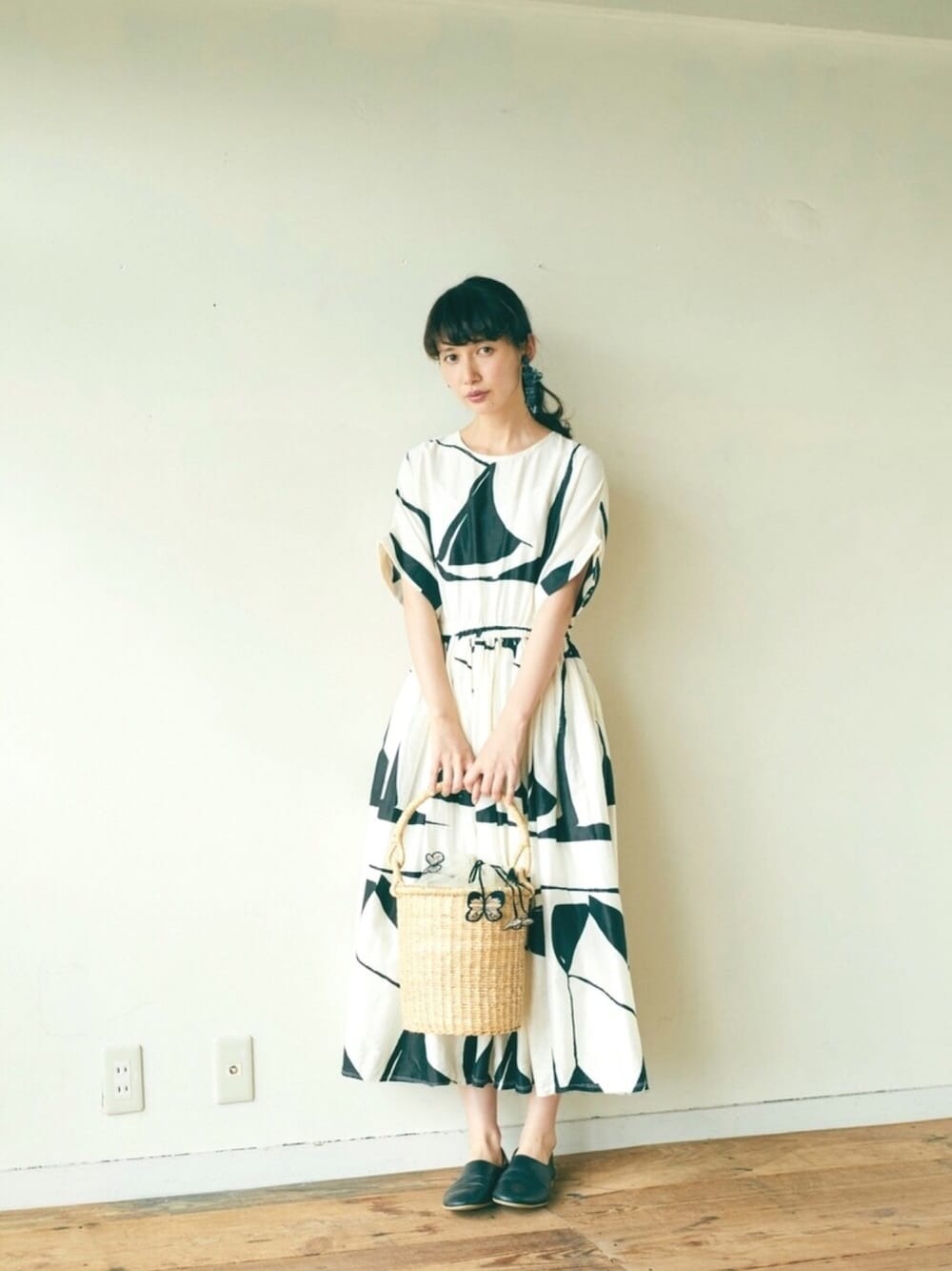 kazumiさん着用　black craneワンピース JOURNAL STANDARD - kazumiさん着用 black craneワンピースの
