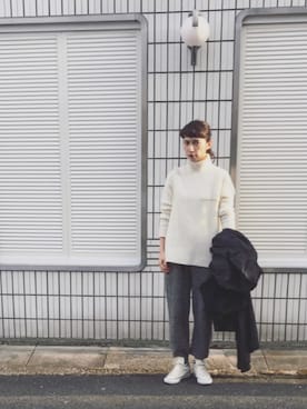 「Vlas Blomme（ヴラスブラム）のアイテム」を使った、Kazumiさん（レディース・165cm）の冬コーディネート