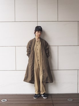 「アイテム（つなぎ/オールインワン、ベージュ系）」を使った、Kazumiさん（レディース・165cm）の春コーディネート