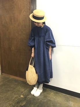 「TATRAS CONCEPT STORE（タトラスコンセプトストア）のアイテム（バッグ）」を使った、Kazumiさん（レディース・165cm）の夏コーディネート