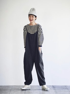 「Sunny clouds（サニークラウズ）のアイテム（サロペット/オーバーオール）」を使った、Kazumiさん（レディース・165cm）の秋コーディネート
