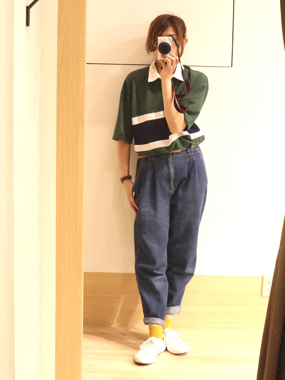 「お洒落さんとつながりたい、メンズライク、スニーカー、ビックシルエット、テーパードパンツ、デニム、HVC」｜「HVCのアイテム（ポロシャツ、グリーン系）」を使った、aikaさん（レディース・166cm）の夏コーディネートの1枚目の写真