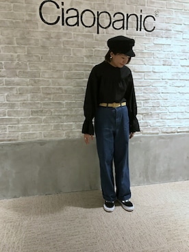 「CIAOPANIC（チャオパニック）のキャンディスリーブブラウス（シャツ/ブラウス、ブラック系）」を使った、つねさん（レディース・152cm）の冬コーディネート