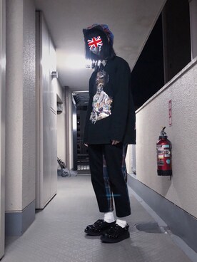 「charles jeffrey（チャールズジェフリー）のアイテム（帽子）」を使った、悠さん（メンズ・175cm）の春コーディネート