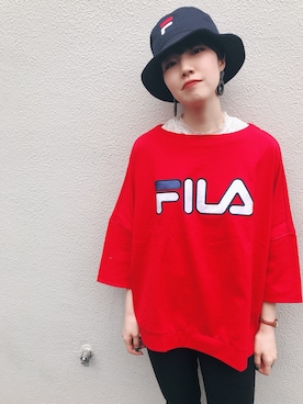 uyuさんの「【FILA×ViS】サテン切替ロゴTシャツ」を使ったコーディネート