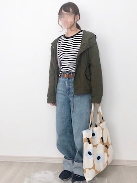 「UNIQLO（ユニクロ）のハイライズワイドストレートジーンズ（デニムパンツ）」を使った、maa*さん（レディース・152cm）の春コーディネート