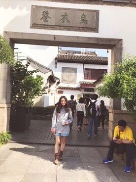 「UNIQLO（ユニクロ）のアイテム（スウェット、グレー系）」を使った、baoxiaodiさん（レディース・162cm）の春コーディネート