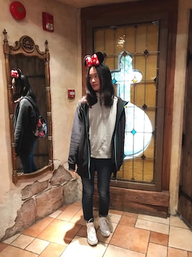 「adidas（アディダス）のアイテム（テーラードジャケット、ブラック系）」を使った、baoxiaodiさん（レディース・162cm）の冬コーディネート