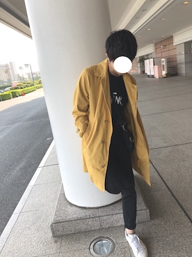 「黒×黄色」｜「アイテム（ジャケット/アウター）」を使った、ともやさん（メンズ・182cm）の春コーディネート