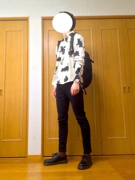 「アイテム（ソックス/靴下、ブラウン系）」を使った、キツツキさん（メンズ・180cm）の春コーディネート