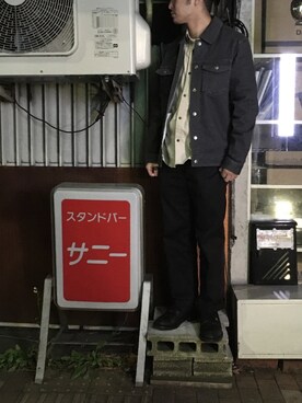 「そこ立ってって言ったら素直に立つ坊主のアイテム（ジャケット/アウター、ブラック系）」を使った、坊主Lv26さん（メンズ・170cm）の春コーディネート