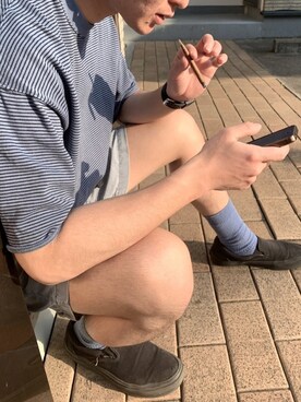 「青を纏った坊主のアイテム（Tシャツ/カットソー、ブルー系）」を使った、坊主Lv26さん（メンズ・170cm）の春コーディネート