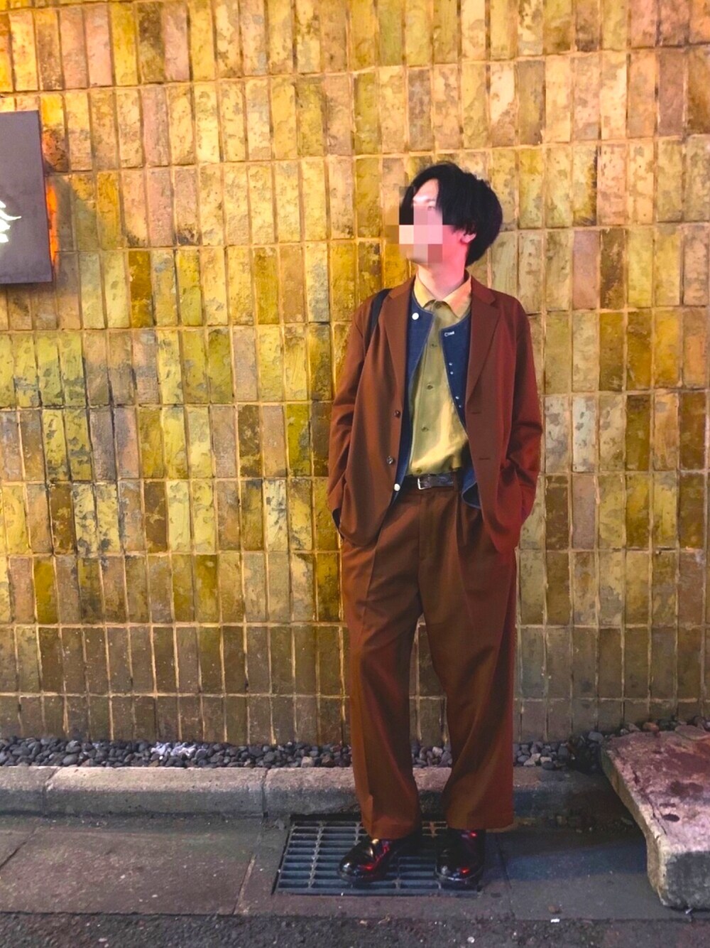 「セットアップ、デニムベスト」｜「N.HOOLYWOODのN.HOOLYWOOD FALL & WINTER 2019COMPILE LINE EASY SLACKS（スラックス、ブラウン系）」を使った、junky11さん（メンズ・170cm）の秋コーディネートの1枚目の写真