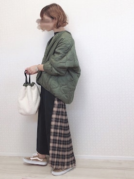 「petitcro（プティクロ）のpetitcro  ワイドバングル PCKB1901001（バングル/リストバンド）」を使った、welina＊さん（レディース・152cm）の秋コーディネート