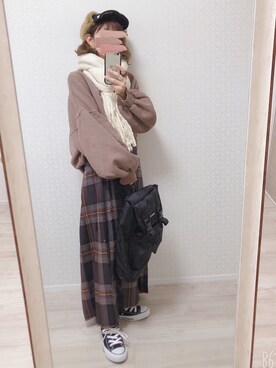「DHOLIC（ディーホリック）のアイテム（スウェット）」を使った、welina＊さん（レディース・152cm）の冬コーディネート
