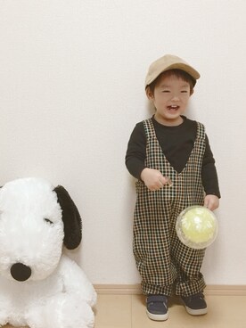 「SEVENDAYS=SUNDAY（セブンデイズサンデイ）のアイテム（オールインワン・サロペット）」を使った、SORAnagiさん（キッズ・80cm）の冬コーディネート