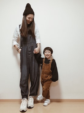 「親子でおそろい」｜「アイテム（オールインワン・サロペット）」を使った、SORAnagiさん（キッズ・90cm）の春コーディネート