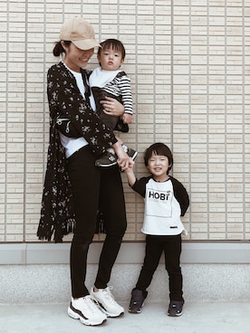 「NIKE（ナイキ）のナイキ エア マックス 95 プレミアム コントラスト ウィメンズシューズ / NIKE AIR MAX 95 PREMIUM CONTRAST（スニーカー）」を使った、SORAnagiさん（キッズ・90cm）の春コーディネート