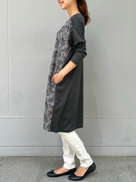 「チェックワンピース」｜「アイテム（財布/小物）」を使った、misakiさん（レディース・163cm）の秋コーディネート