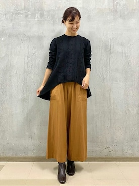 「サテンパンツ」｜「アイテム（その他シューズ）」を使った、misakiさん（レディース・163cm）の秋コーディネート