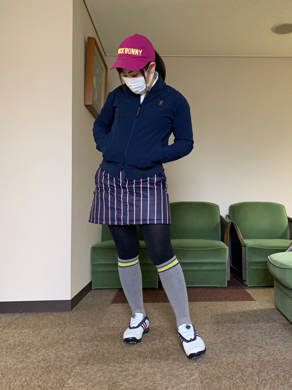 「ゴルフ、ゴルフウェア、ゴルフコーデ、ゴルフ女子」｜「Jack Bunny!!のアイテム（スカート、ブルー系）」を使った、qurocheさん（レディース・156cm）の春コーディネートの1枚目の写真