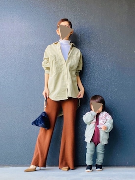 「アイテム（ロンパース、ブラウン系）」を使った、muguさん（キッズ・80cm）の秋コーディネート