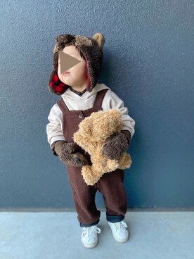 「アイテム（シャツ/ブラウス、ブラウン系）」を使った、muguさん（キッズ・80cm）の冬コーディネート