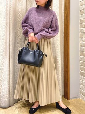 「earth music&ecology（アースミュージックアンドエコロジー）のかるいかばん×earth 2way多収納バッグ ＊（トートバッグ）」を使った、きむさん（レディース・153cm）の秋コーディネート
