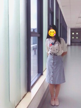 「SNIDEL（スナイデル）のアイテム（バレエシューズ、ピンク系）」を使った、Debby Chanceさん（レディース・170cm）の春コーディネート