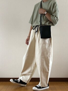 「kutir（クティール）のピザプリントTシャツ（Tシャツ/カットソー、グリーン系）」を使った、kazukiさん（メンズ・170cm）の夏コーディネート