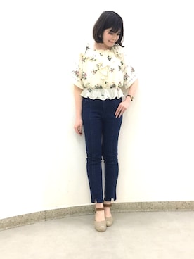 「Supreme.La.La.（シュープリームララ）のアイテム（パンツ）」を使った、Natsumi Sudoさん（レディース・160cm）の春コーディネート