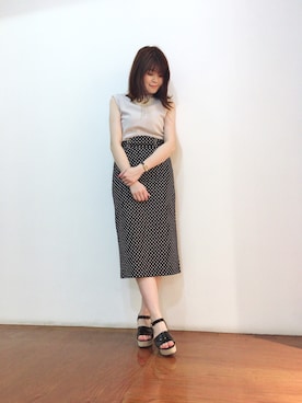 「Supreme.La.La.（シュープリームララ）のアイテム（スカート）」を使った、Natsumi Sudoさん（レディース・160cm）の夏コーディネート