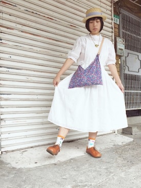 「Samansa Mos2（サマンサ モスモス）のオーバーレースエプロンワンピース（ワンピース）」を使った、miki3homeさん（レディース・163cm）の夏コーディネート